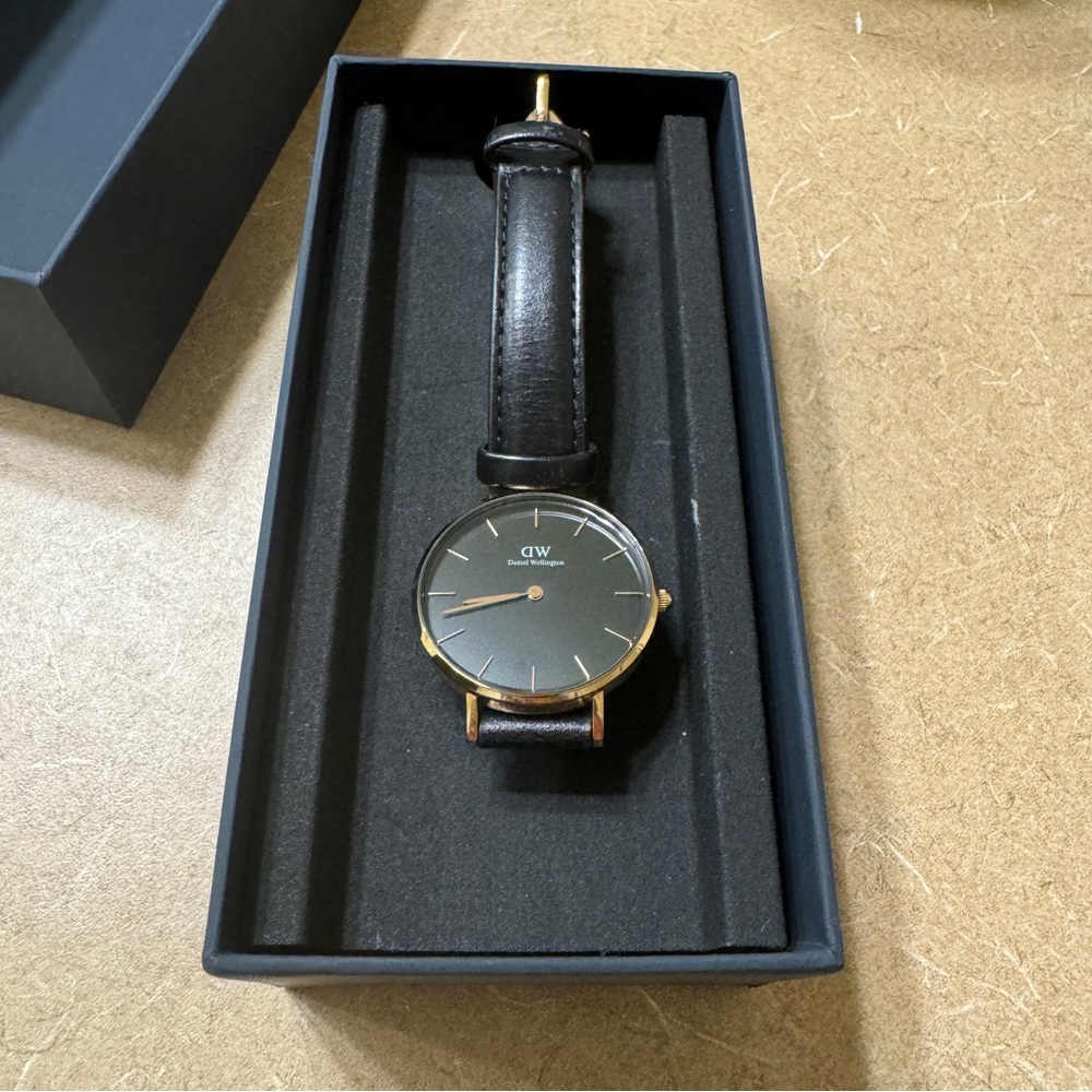 Petite Sheffield Rose Gold 32mm - Picture 3 of 8